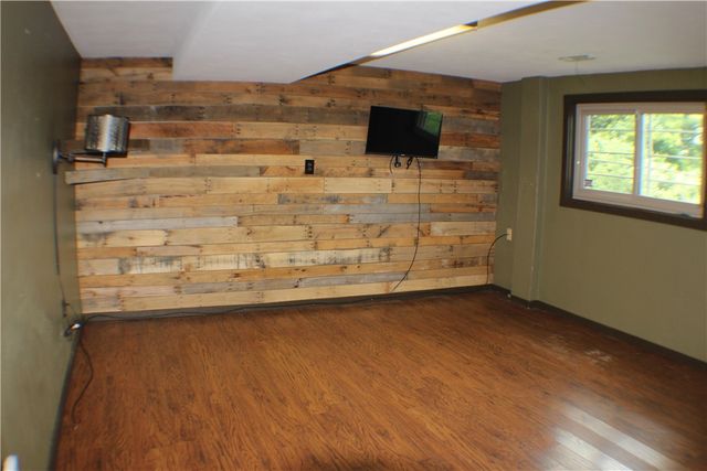 508 Beckman Dr, Mckeesport, PA 15132