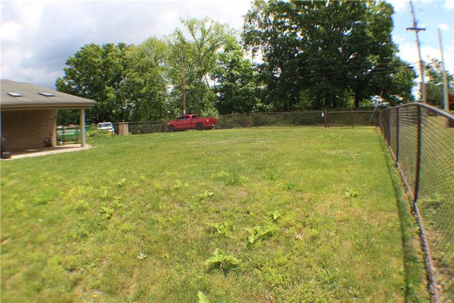 508 Beckman Dr, Mckeesport, PA 15132