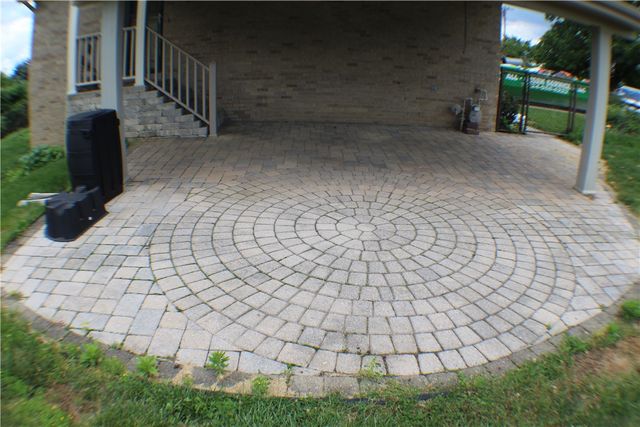 508 Beckman Dr, Mckeesport, PA 15132