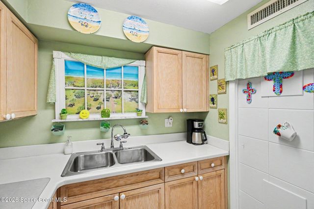 3190 N Atlantic Avenue 231, Cocoa Beach, FL 32931