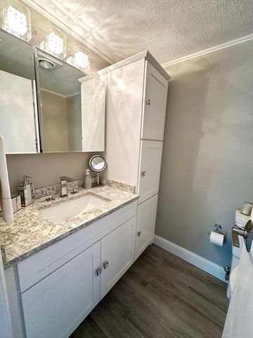 1100 Salem Street 36, Lynnfield, MA 01940