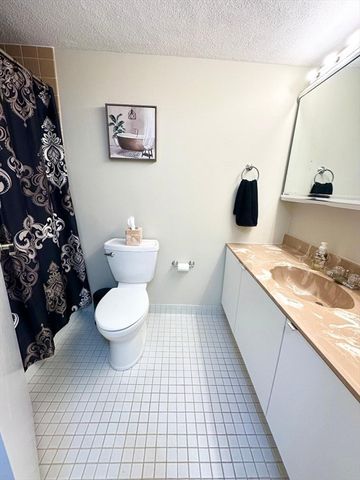 1100 Salem Street 36, Lynnfield, MA 01940