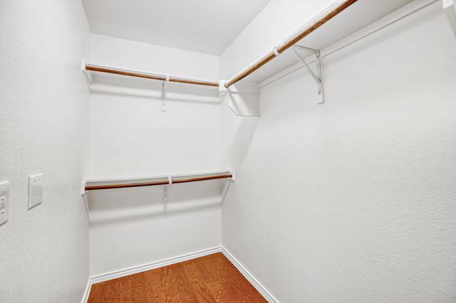 2462 Honeybee Lane, Frisco, TX 75036