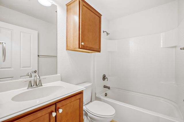 2462 Honeybee Lane, Frisco, TX 75036