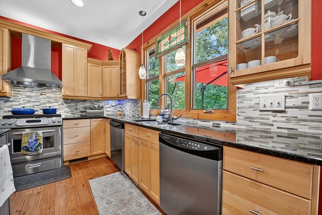 588 Blackberry Drive, Mineral Bluff, GA 30559