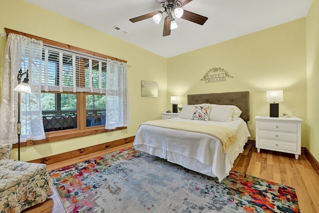 588 Blackberry Drive, Mineral Bluff, GA 30559