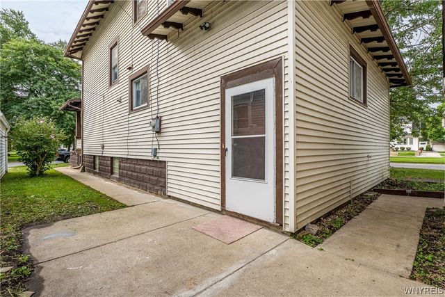 50 Elmwood Park North, Tonawanda, NY 14150