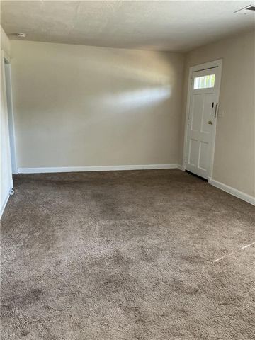 300 Beechwood AVE, Norfolk, VA 23505