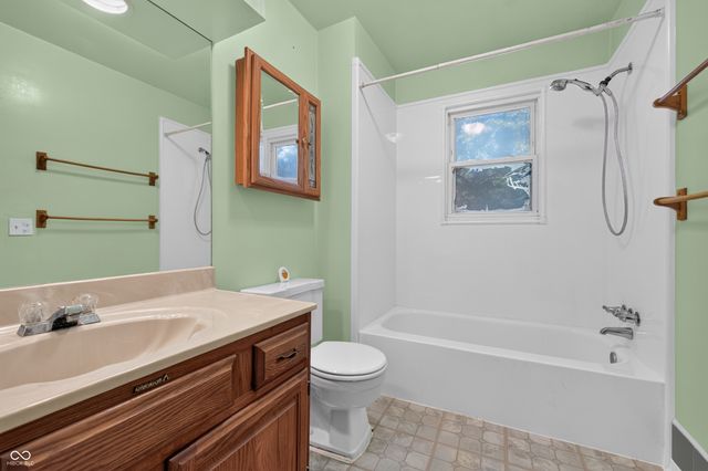 18055 Deshane Avenue, Noblesville, IN 46060
