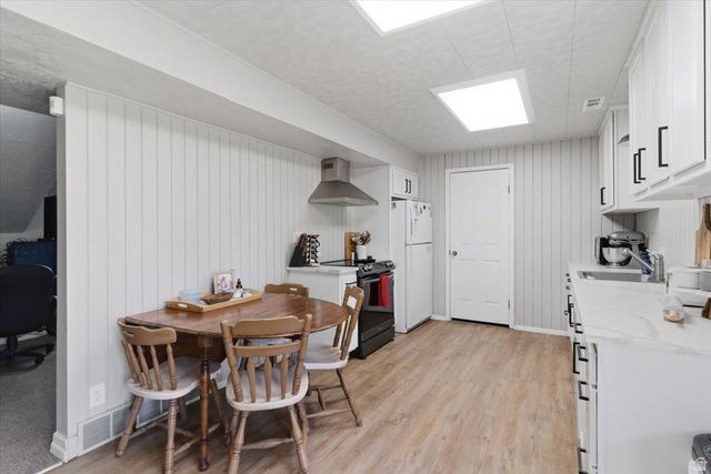 4250 N 350 W, Pleasant View, UT 84414