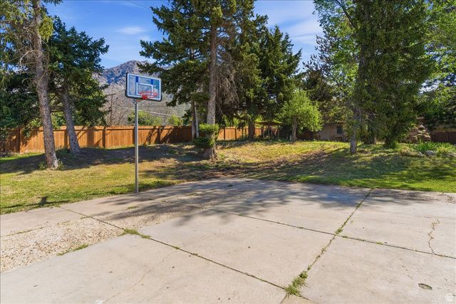 4250 N 350 W, Pleasant View, UT 84414