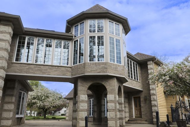1000 Apache COURT, Fort Atkinson, WI 53538