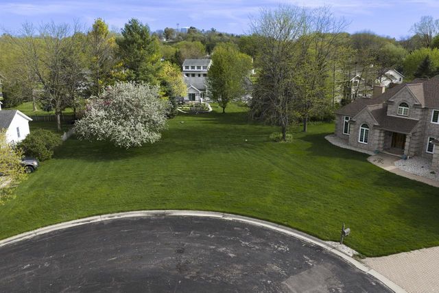 1000 Apache COURT, Fort Atkinson, WI 53538
