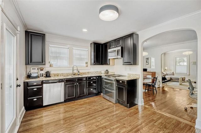 1049 Glenwood Avenue SE, Atlanta, GA 30316