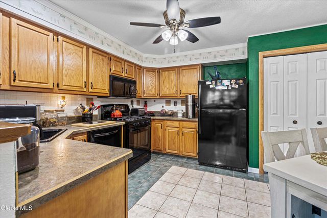 28 Cedar Court, Queensbury, NY 12804