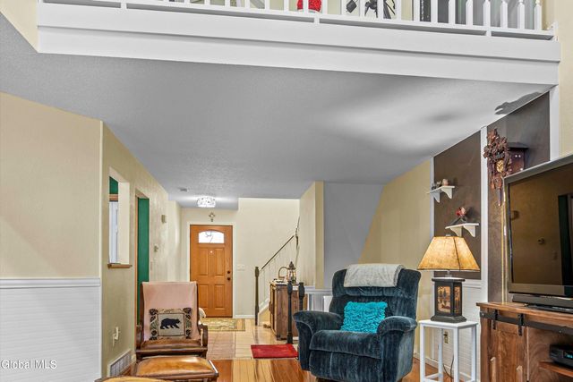 28 Cedar Court, Queensbury, NY 12804