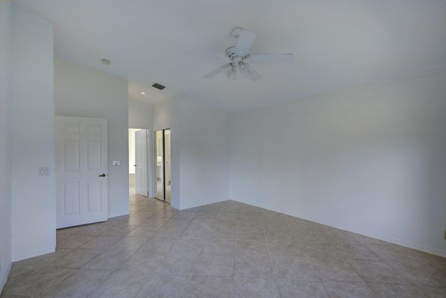 6523 Via Trento, Delray Beach, FL 33446