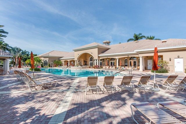 6523 Via Trento, Delray Beach, FL 33446