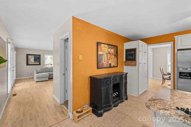 1378 Shadowfax Wynd None, Hickory, NC 28602