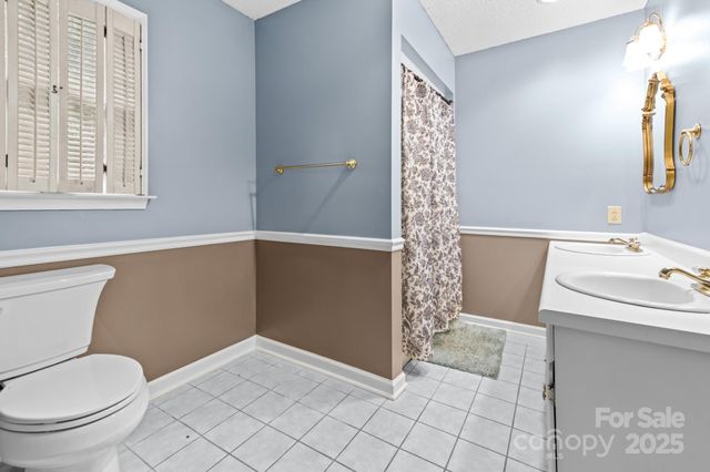 1378 Shadowfax Wynd None, Hickory, NC 28602