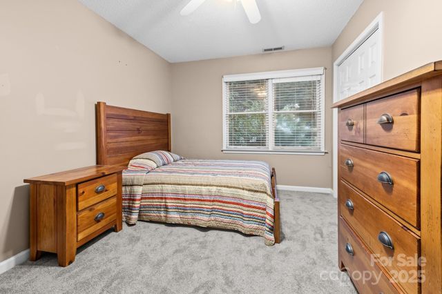 1378 Shadowfax Wynd None, Hickory, NC 28602
