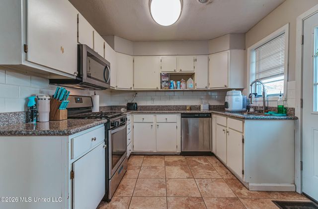 10628 Oak Street, Vancleave, MS 39565