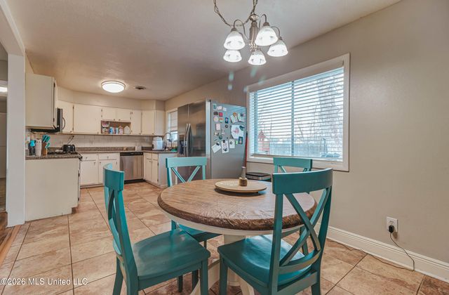 10628 Oak Street, Vancleave, MS 39565