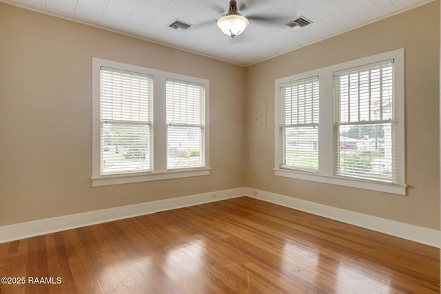 109 N Henry Street, Abbeville, LA 70510