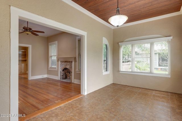 109 N Henry Street, Abbeville, LA 70510