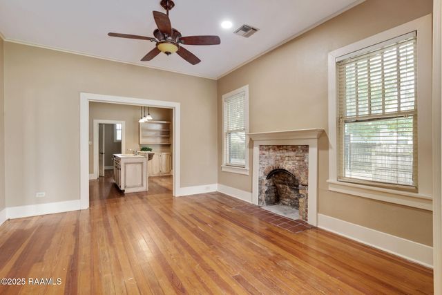 109 N Henry Street, Abbeville, LA 70510