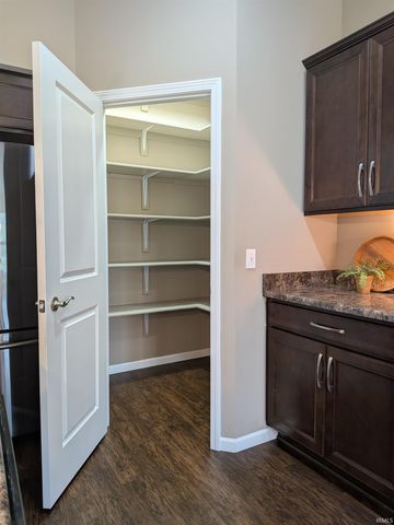 1804 Cymbeline Court, Fort Wayne, IN 46818