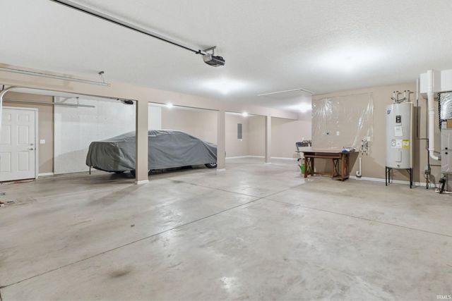 1804 Cymbeline Court, Fort Wayne, IN 46818