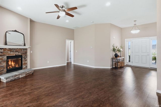 1804 Cymbeline Court, Fort Wayne, IN 46818