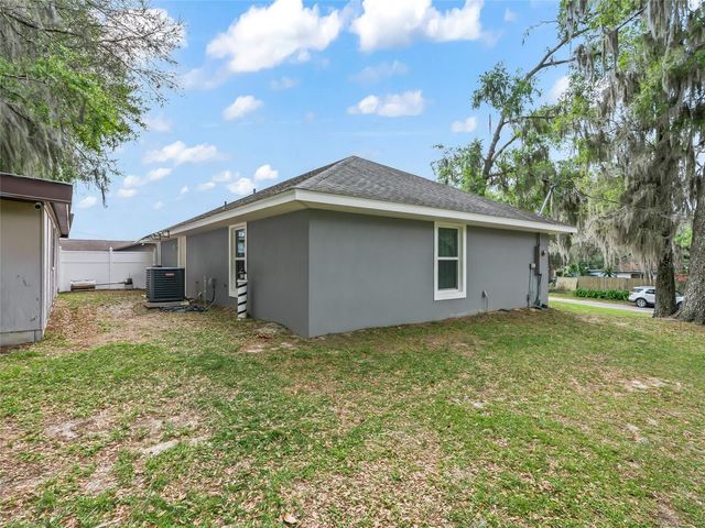 9318 CR 649, Bushnell, FL 33513
