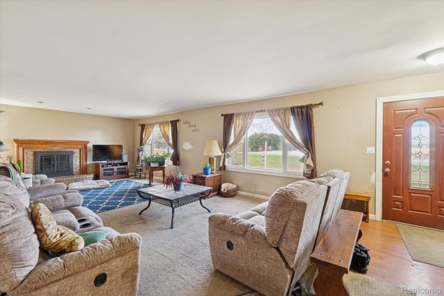 851 Academy Road, Holly Township, MI 48442