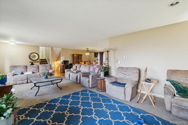 851 Academy Road, Holly Township, MI 48442