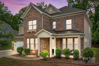 9426 Hightower Oak Street, Huntersville, NC 28078