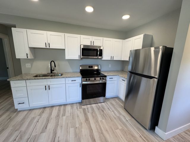 1200 McDonald St, Fayetteville, TN 37334