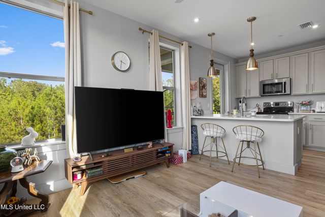 2501 Bienville Boulevard, 531, Ocean Springs, MS 39564