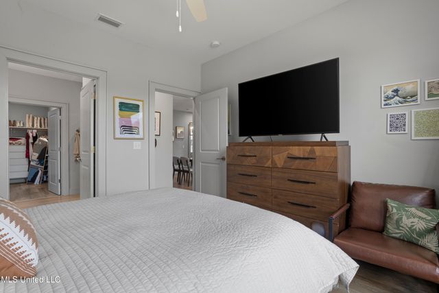 2501 Bienville Boulevard, 531, Ocean Springs, MS 39564