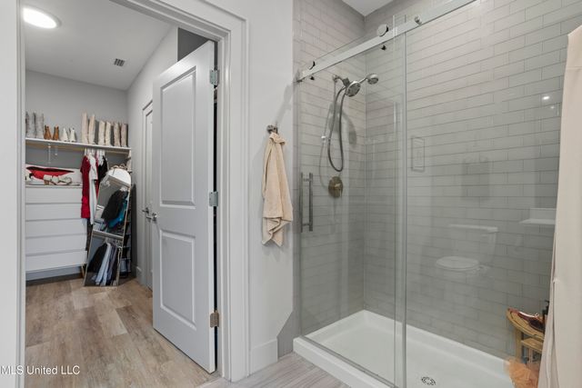 2501 Bienville Boulevard, 531, Ocean Springs, MS 39564