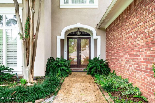 628 Kinsington Court, Ridgeland, MS 39157