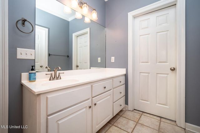 628 Kinsington Court, Ridgeland, MS 39157