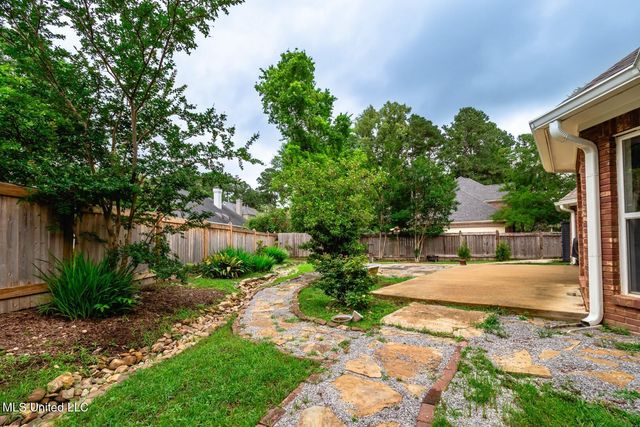628 Kinsington Court, Ridgeland, MS 39157
