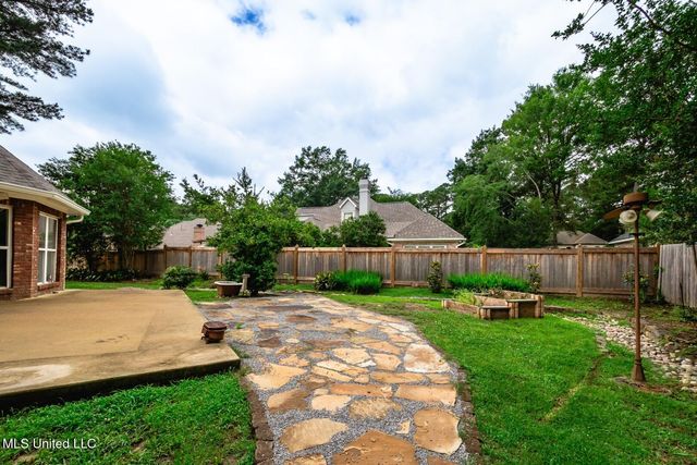 628 Kinsington Court, Ridgeland, MS 39157