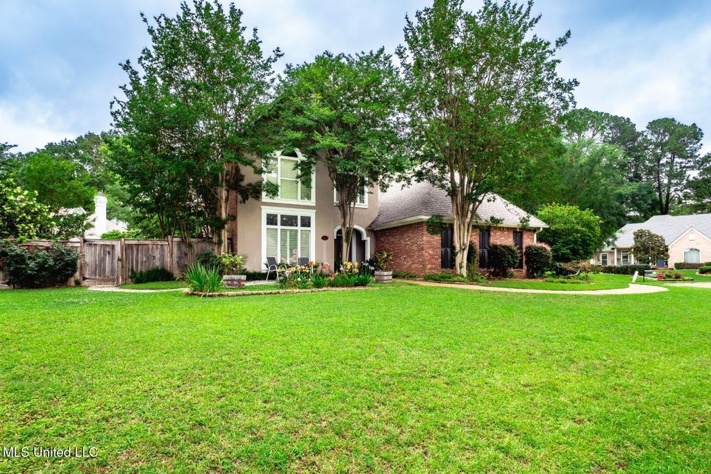 628 Kinsington Court, Ridgeland, MS 39157