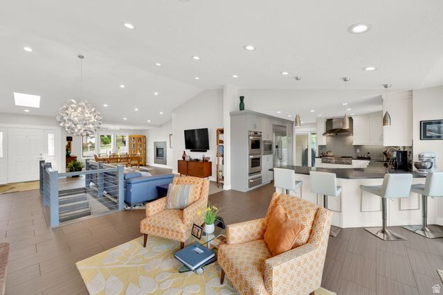 1506 S LAKEVIEW DR, Bountiful, UT 84010