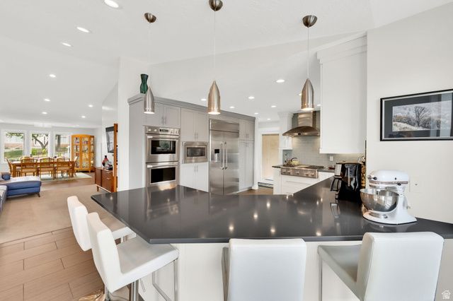 1506 S LAKEVIEW DR, Bountiful, UT 84010