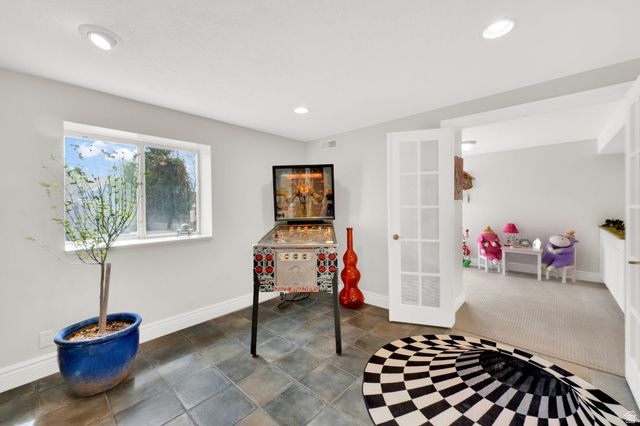 1506 S LAKEVIEW DR, Bountiful, UT 84010