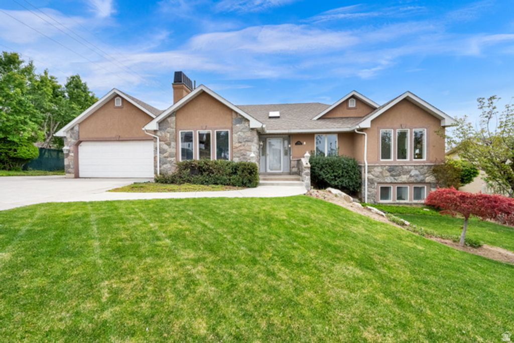 1506 S LAKEVIEW DR, Bountiful, UT 84010